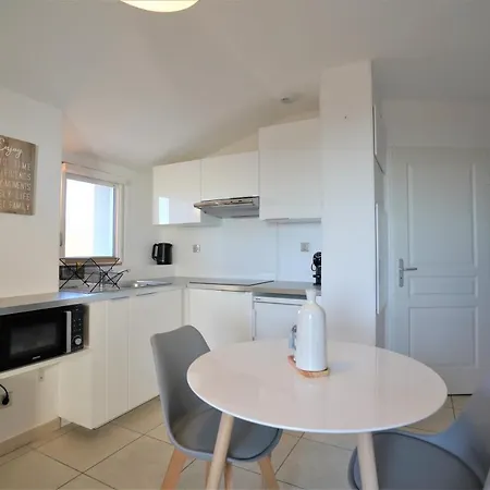 Studio Dernier Etage Avec Terrasse - Vue Montagne Cruseilles Exterior photo