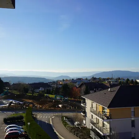 Studio Dernier Etage Avec Terrasse - Vue Montagne Cruseilles Exterior photo